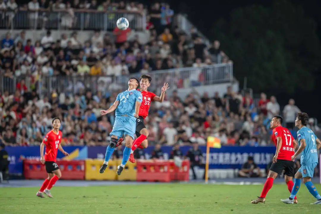 球迷谈“苏超”丨盐城队在成长