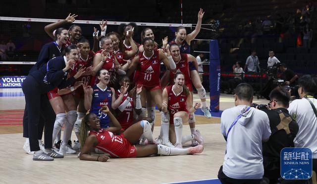 世界女排联赛(中国北京站):法国队胜比利时队