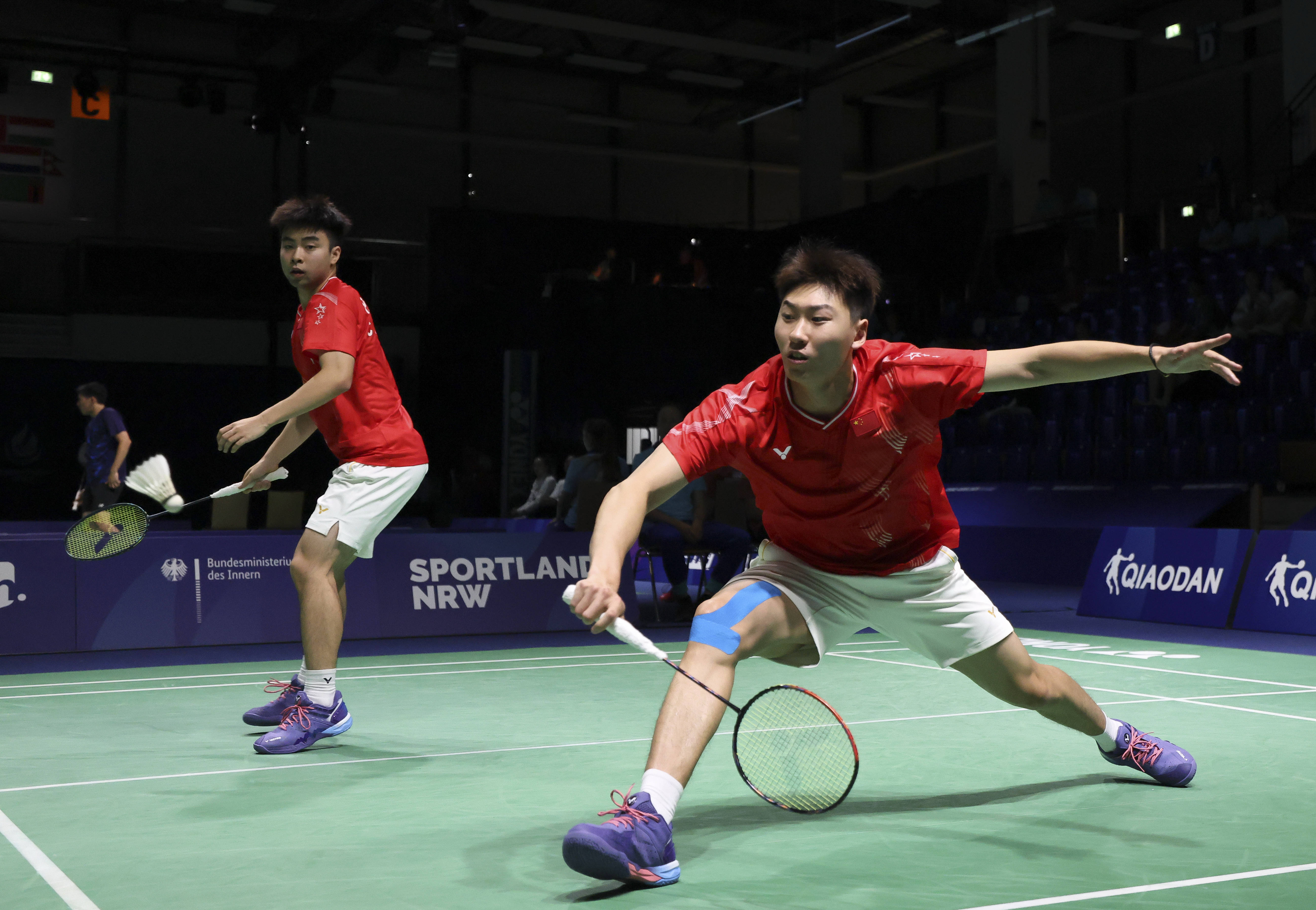 （体育）大运会——羽毛球混合团体小组赛：中国队胜西班牙队