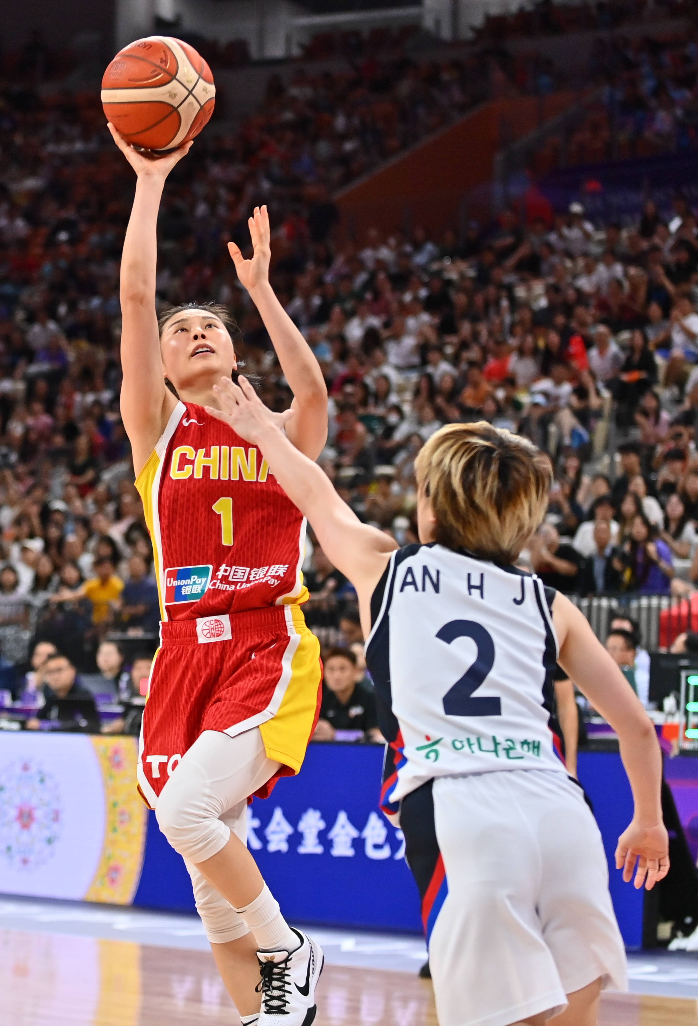 （体育）篮球——女篮亚洲杯：中国队获季军(2)