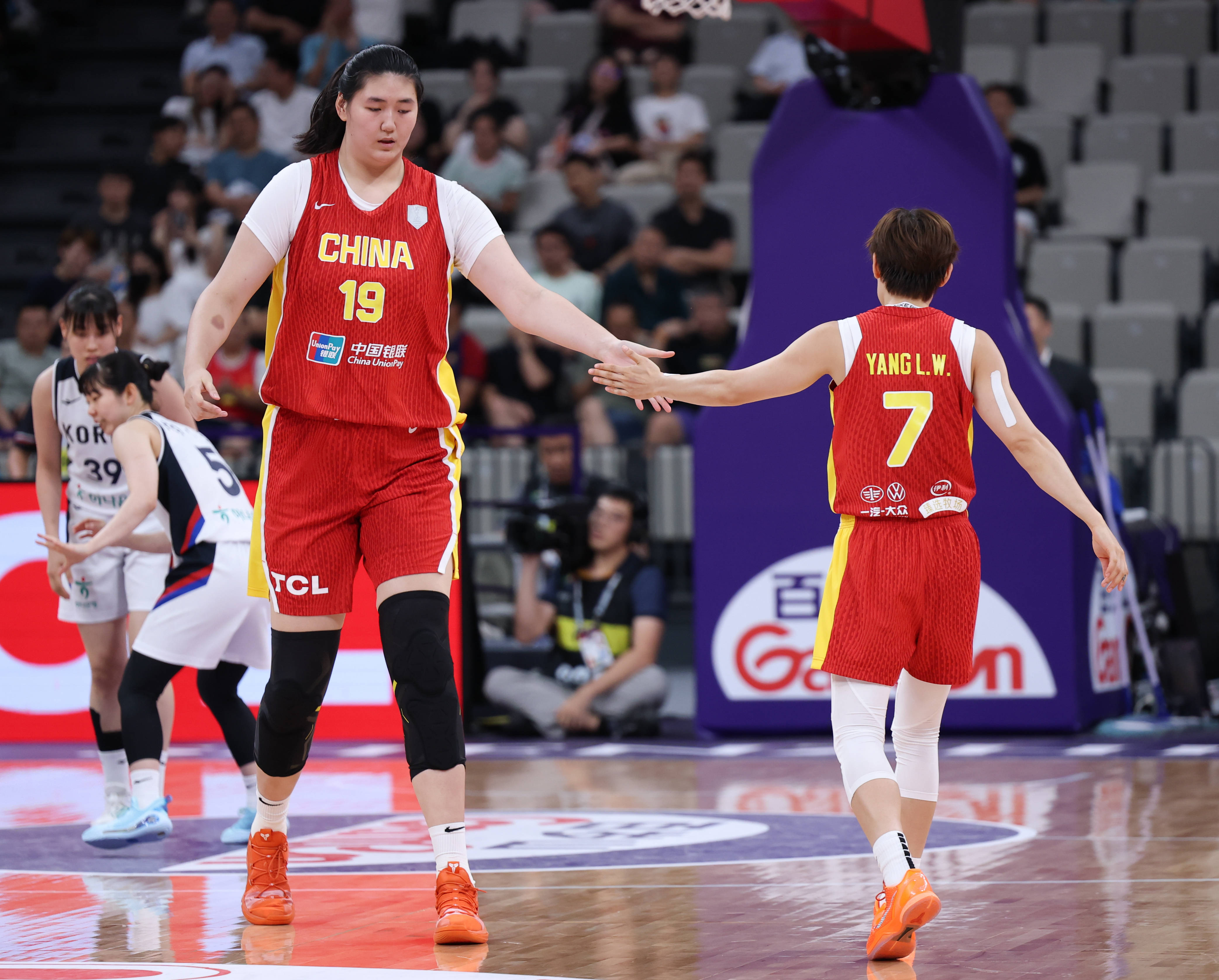 （体育）篮球——女篮亚洲杯：中国队获季军(2)