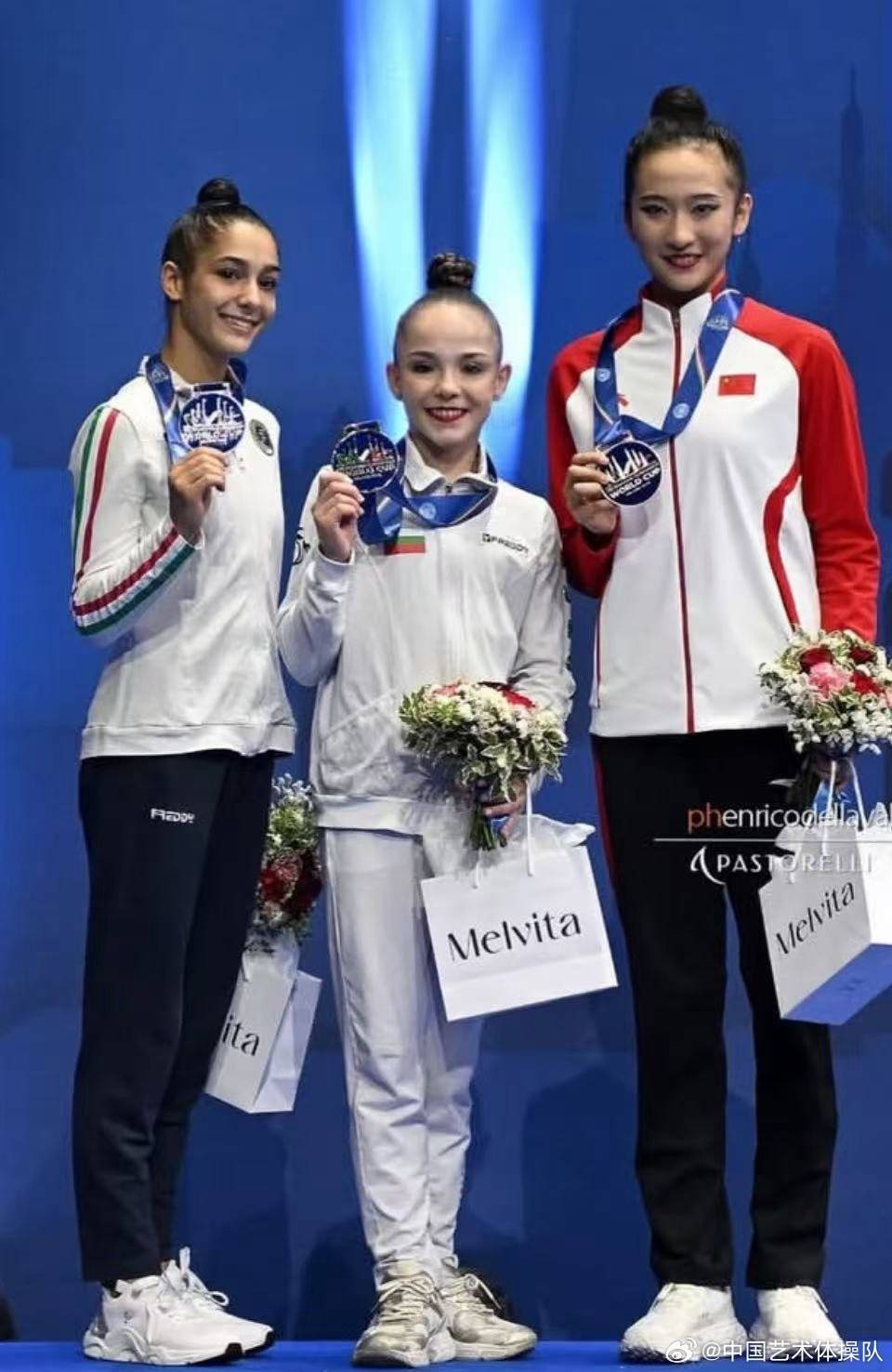 艺术体操世界杯米兰站|中国队获一金两铜