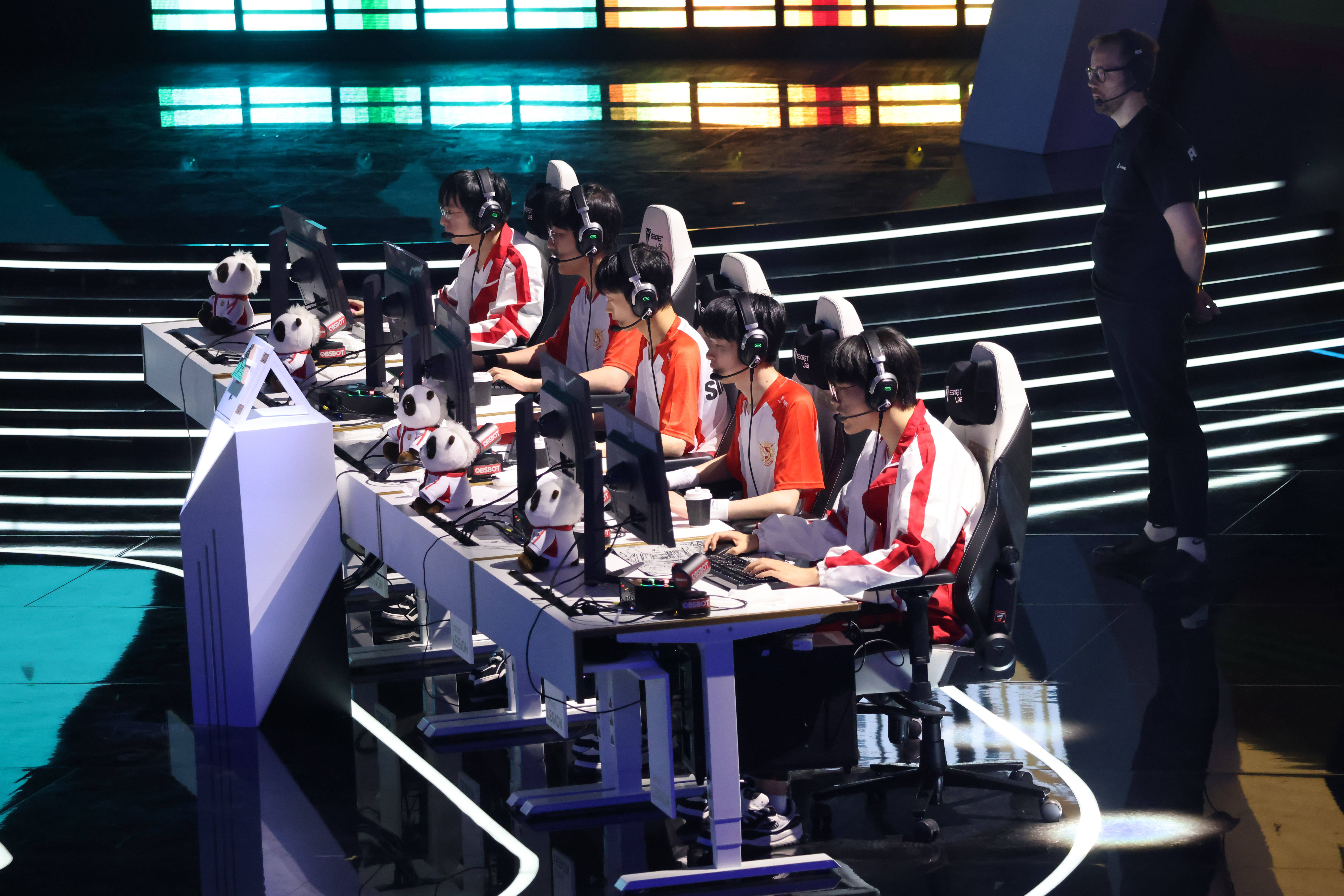 （体育）电子竞技——电竞世界杯：中国战队AG.AL获英雄联盟项目亚军