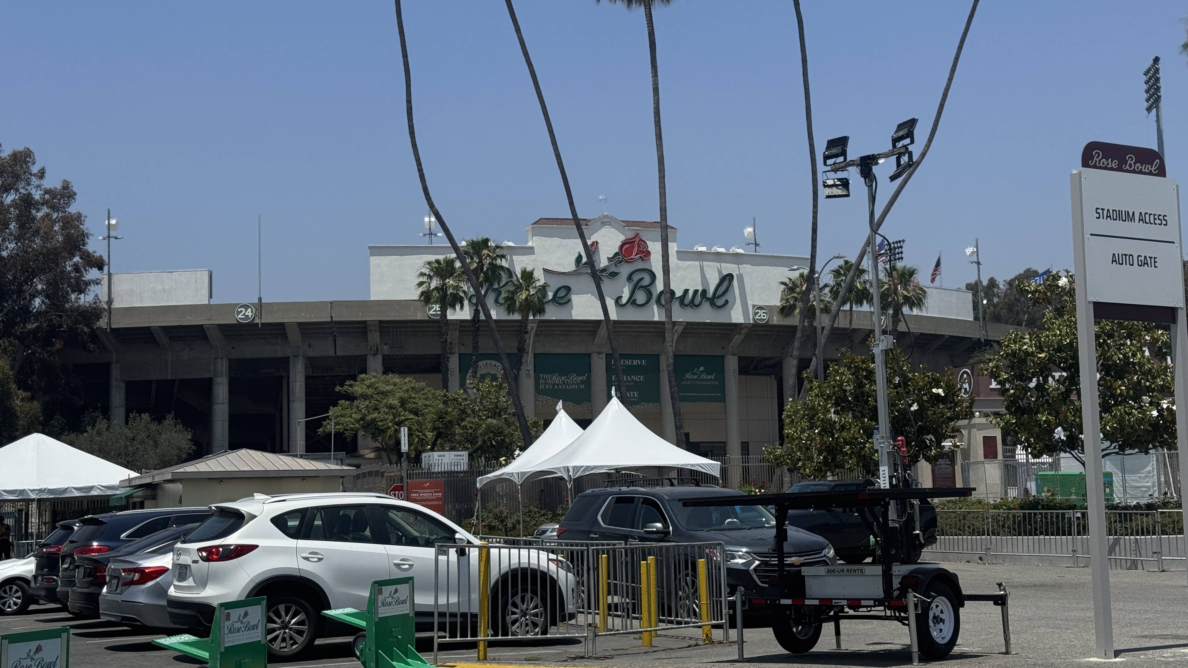 世俱杯 | 记者手记：安全疑虑笼罩首届新版世俱杯