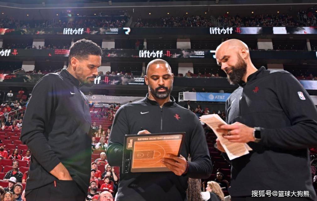 恭喜火箭队！休赛期第6人加盟，外线防守再升级，解决“后卫荒”