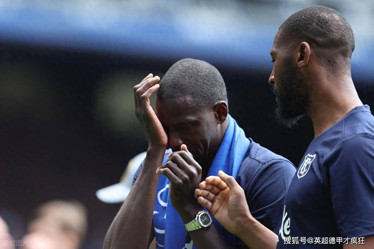 英超埃弗顿告别古迪逊公园球场！好消息是不拆了，给埃弗顿女足！