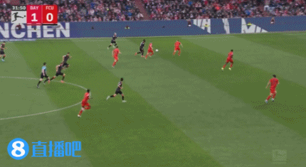 反应很快！诺伊尔对阵柏林联近距离神扑，当选本赛季德甲最佳扑救