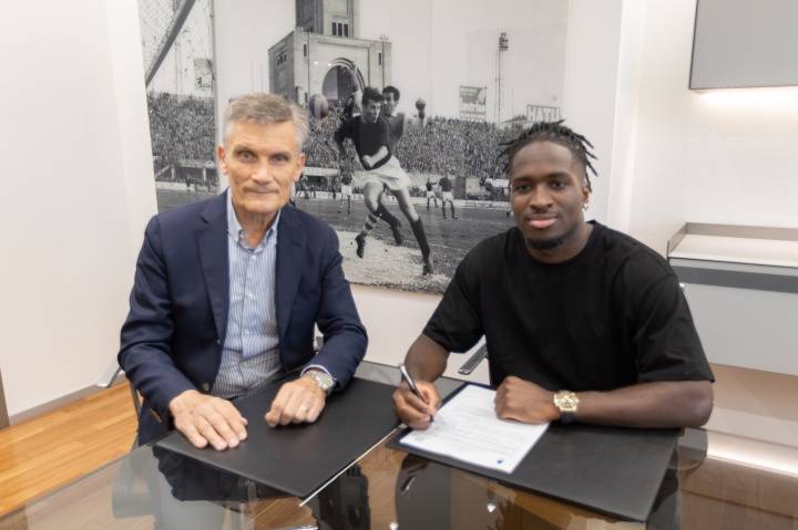 与拉比奥特斗殴离队!官方：博洛尼亚1950万欧签马赛前锋乔纳森-罗