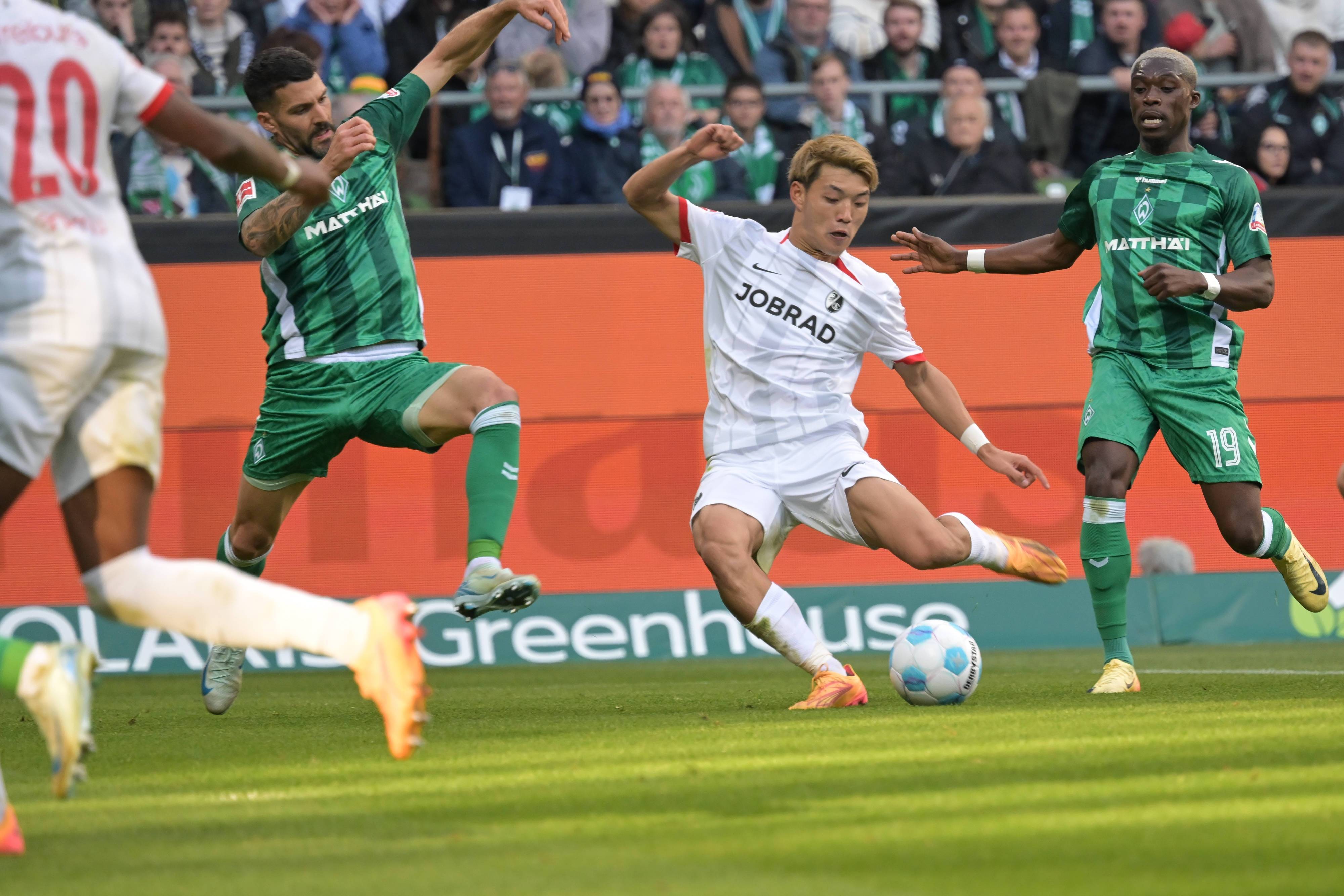 图片报:堂安律尚未与法兰克福谈妥个人条款,弗赖堡要价2000万欧