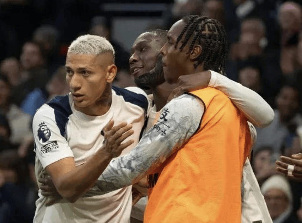 英超诺丁汉vs热刺:我预测客队不败,热刺控球少了1-1、0-1